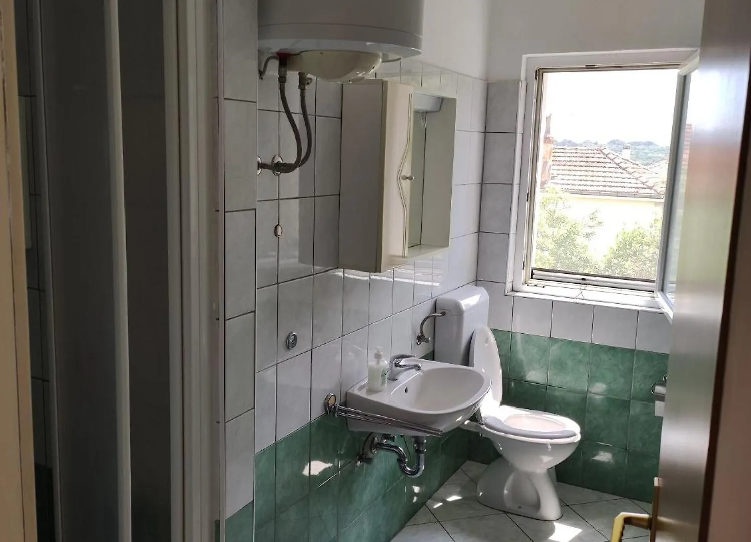 Apartments Marijan Veli Rat
